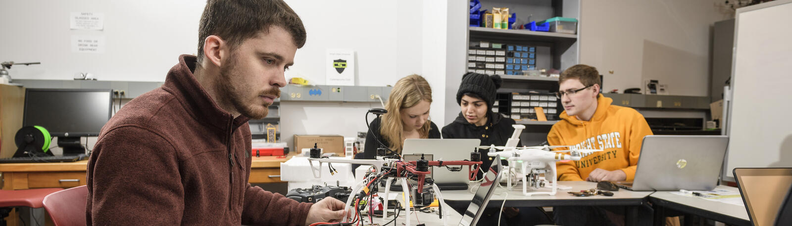 photo of engineering students working in a lab